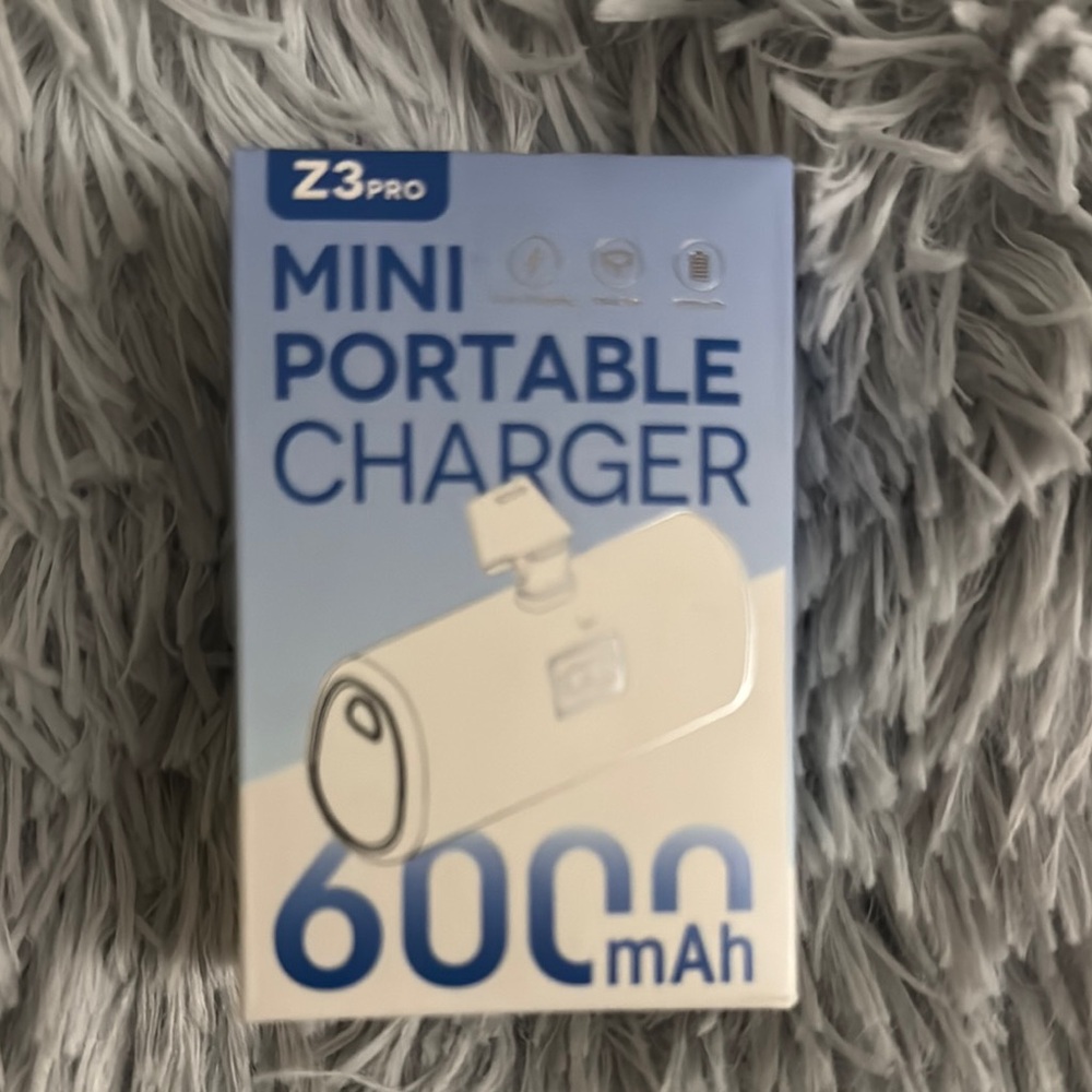 Z3 Pro Mini Portable Charger - White